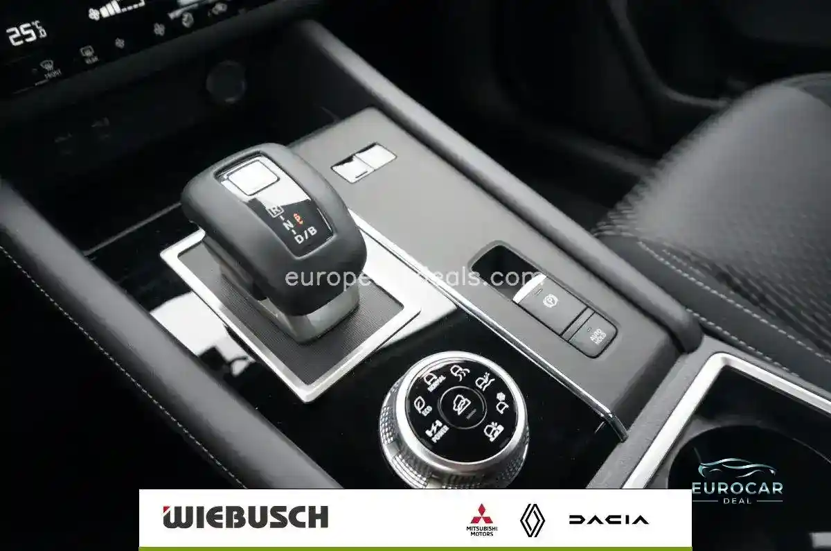 Mitsubishi Plug-in Hybrid Outlander