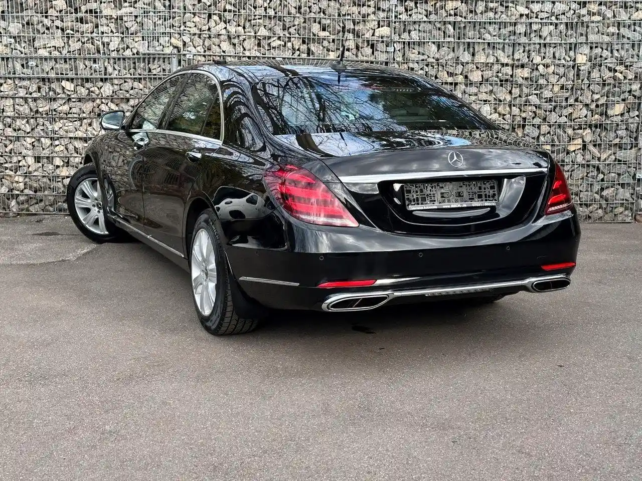 Mercedes-Benz S 600