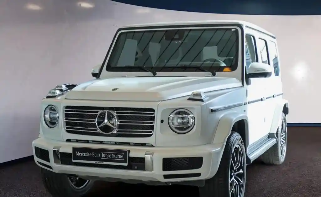 Mercedes-Benz G 500