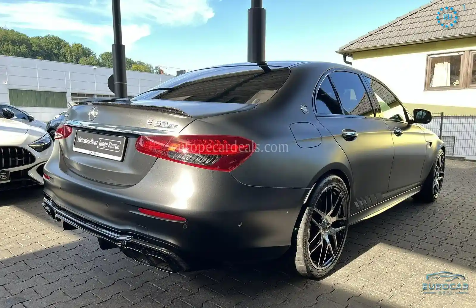 Mercedes-Benz E 63 AMG