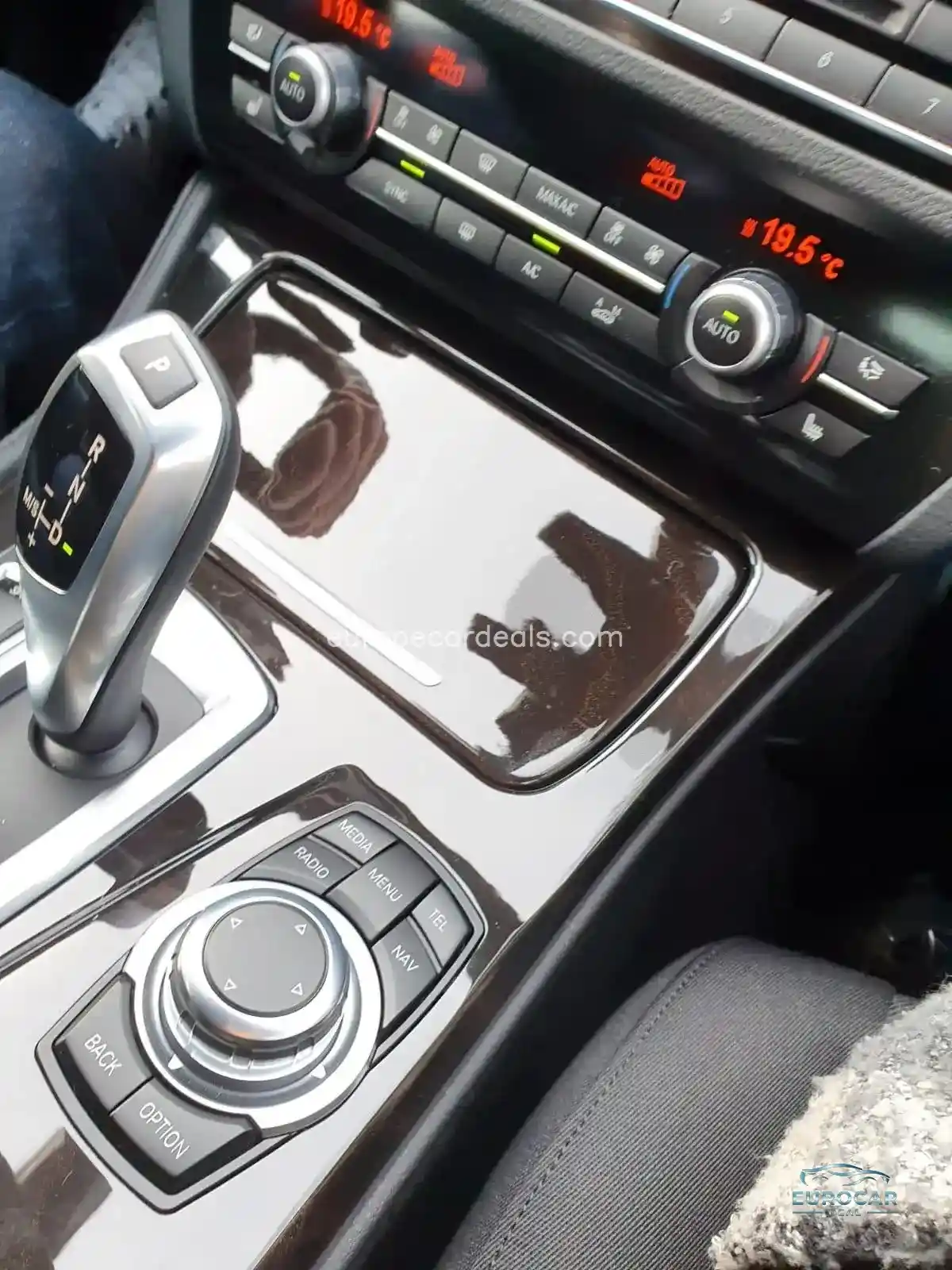 BMW 525