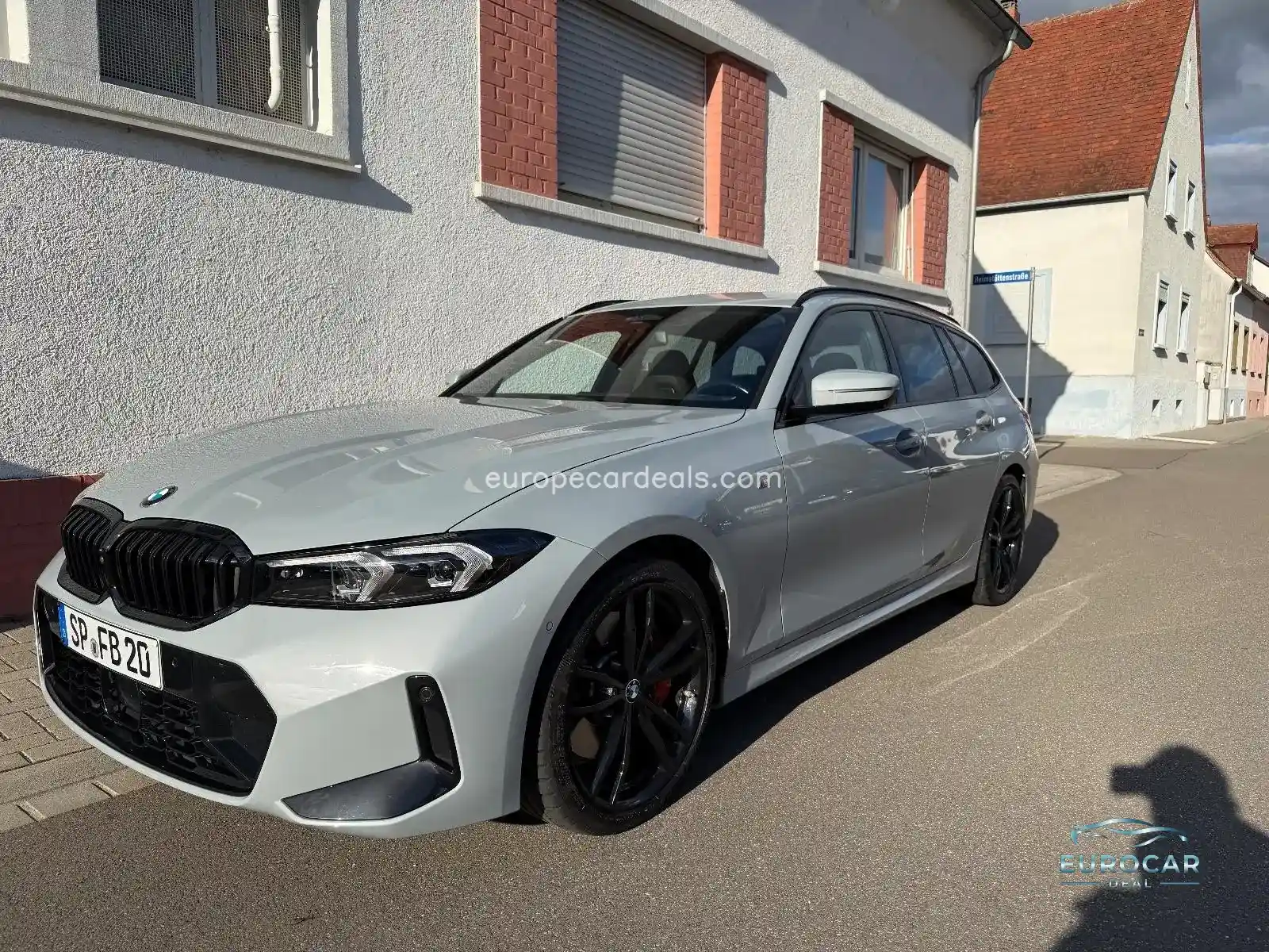 BMW 330