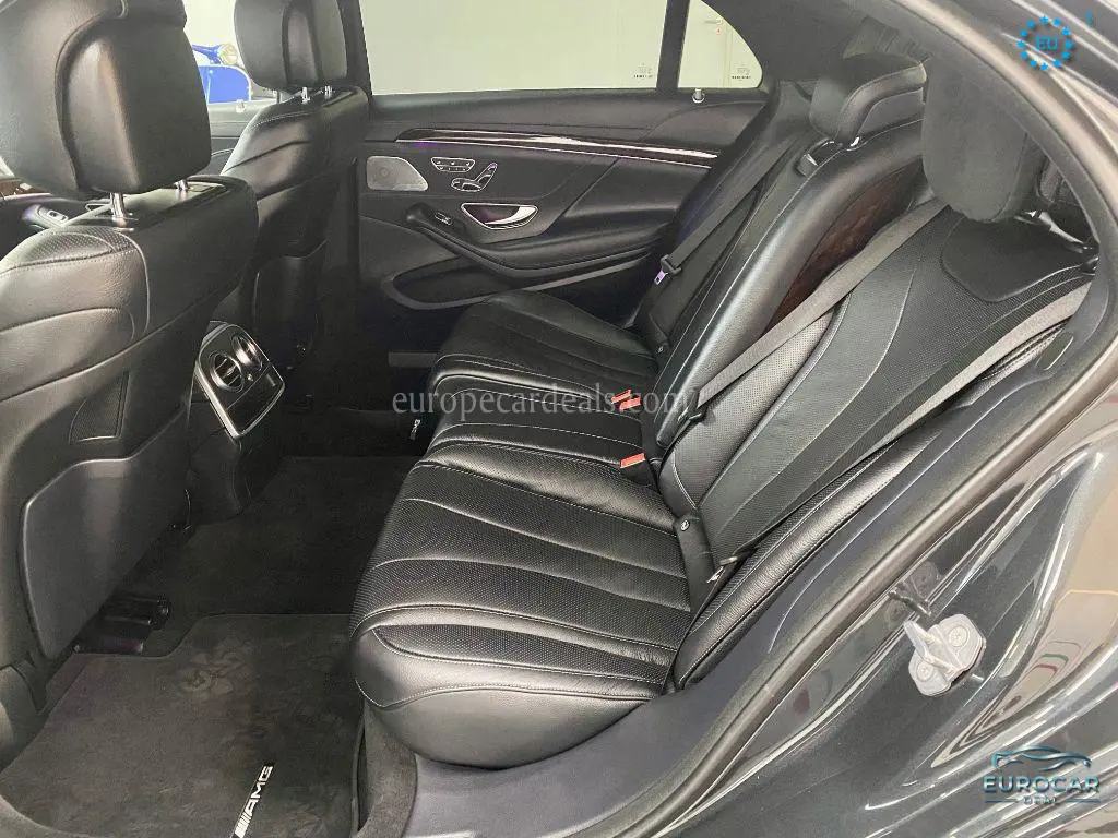 Mercedes-Benz S 400