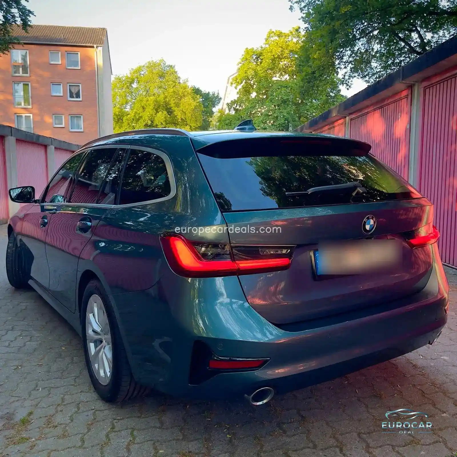 BMW 320