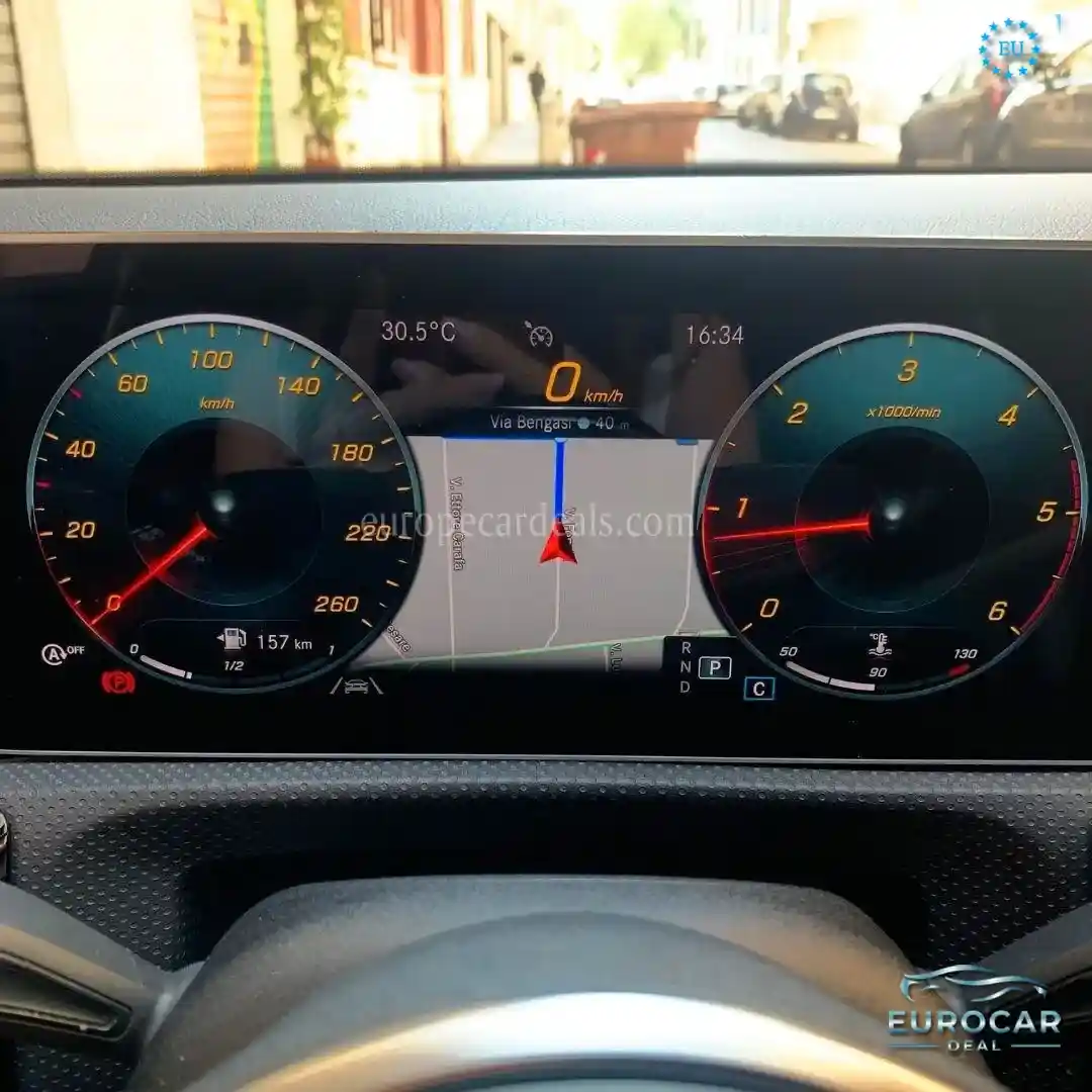 Mercedes-Benz A 200