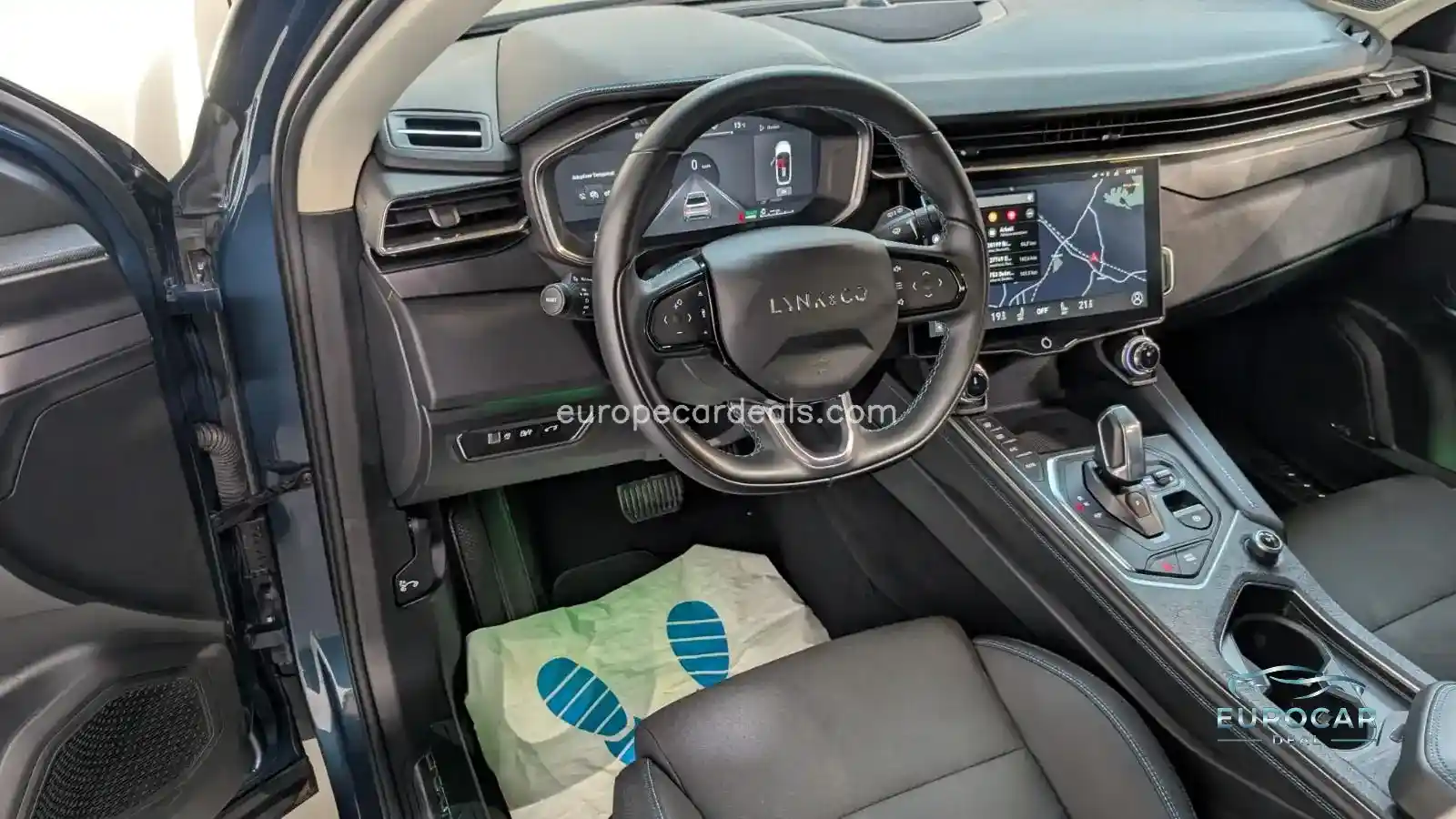 Lynk&Co 01