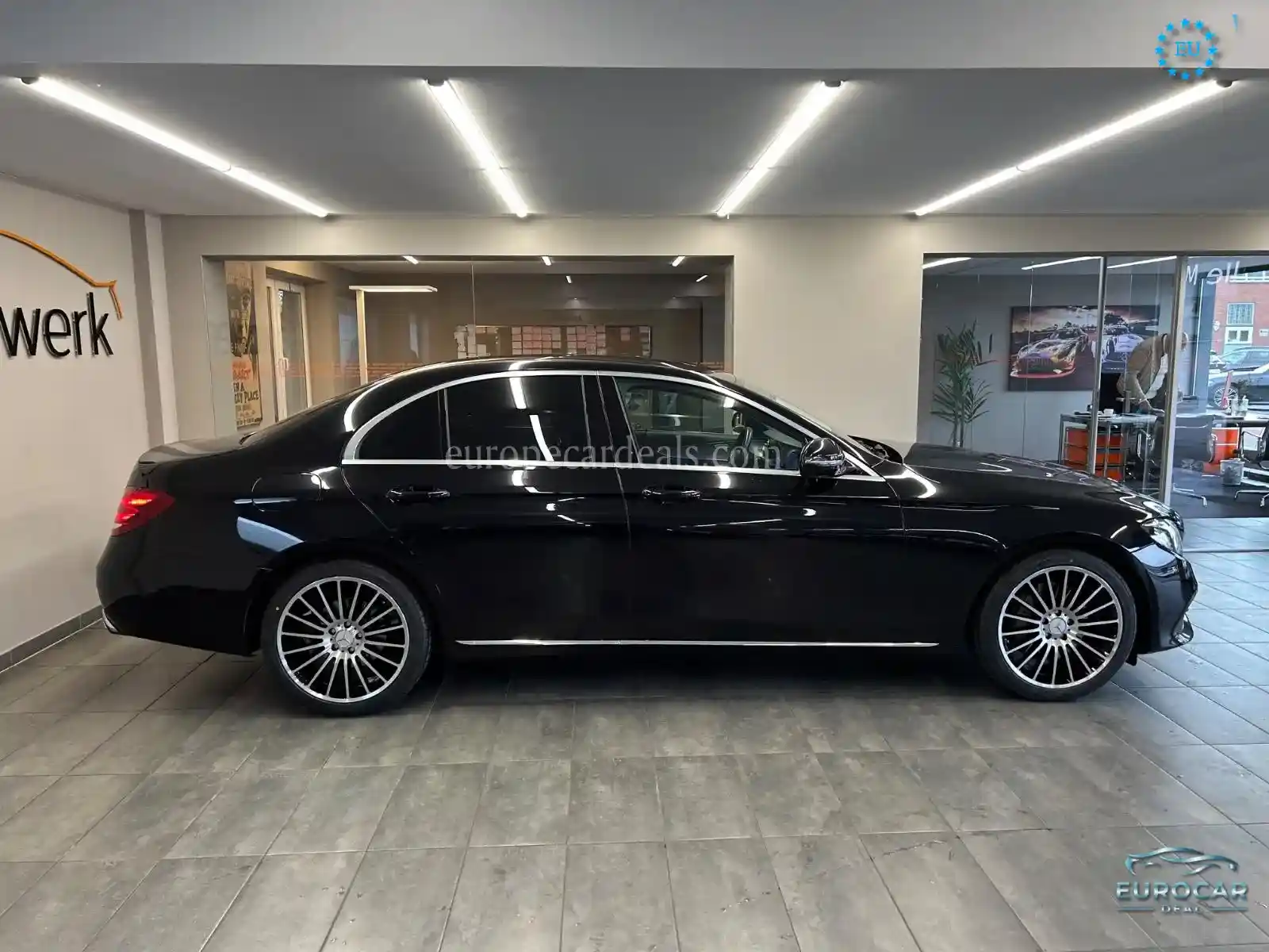 Mercedes-Benz E 300