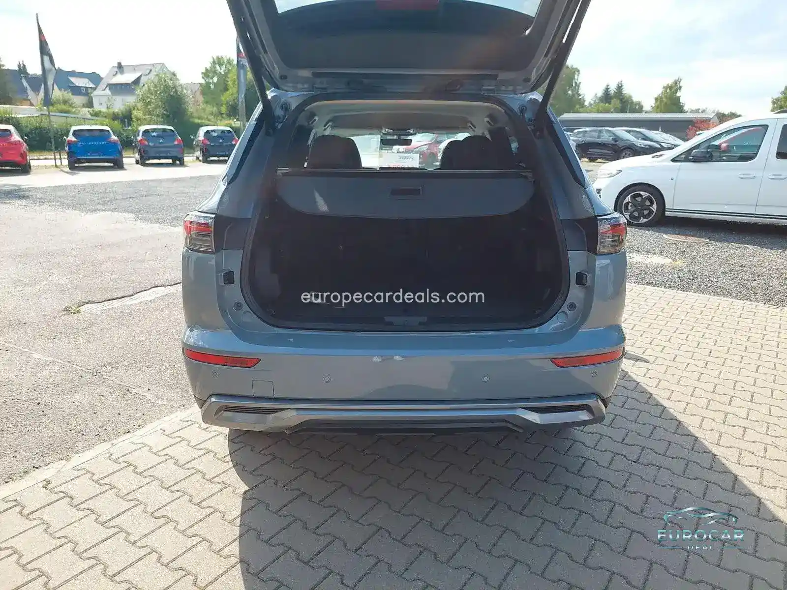 Mitsubishi Plug-in Hybrid Outlander