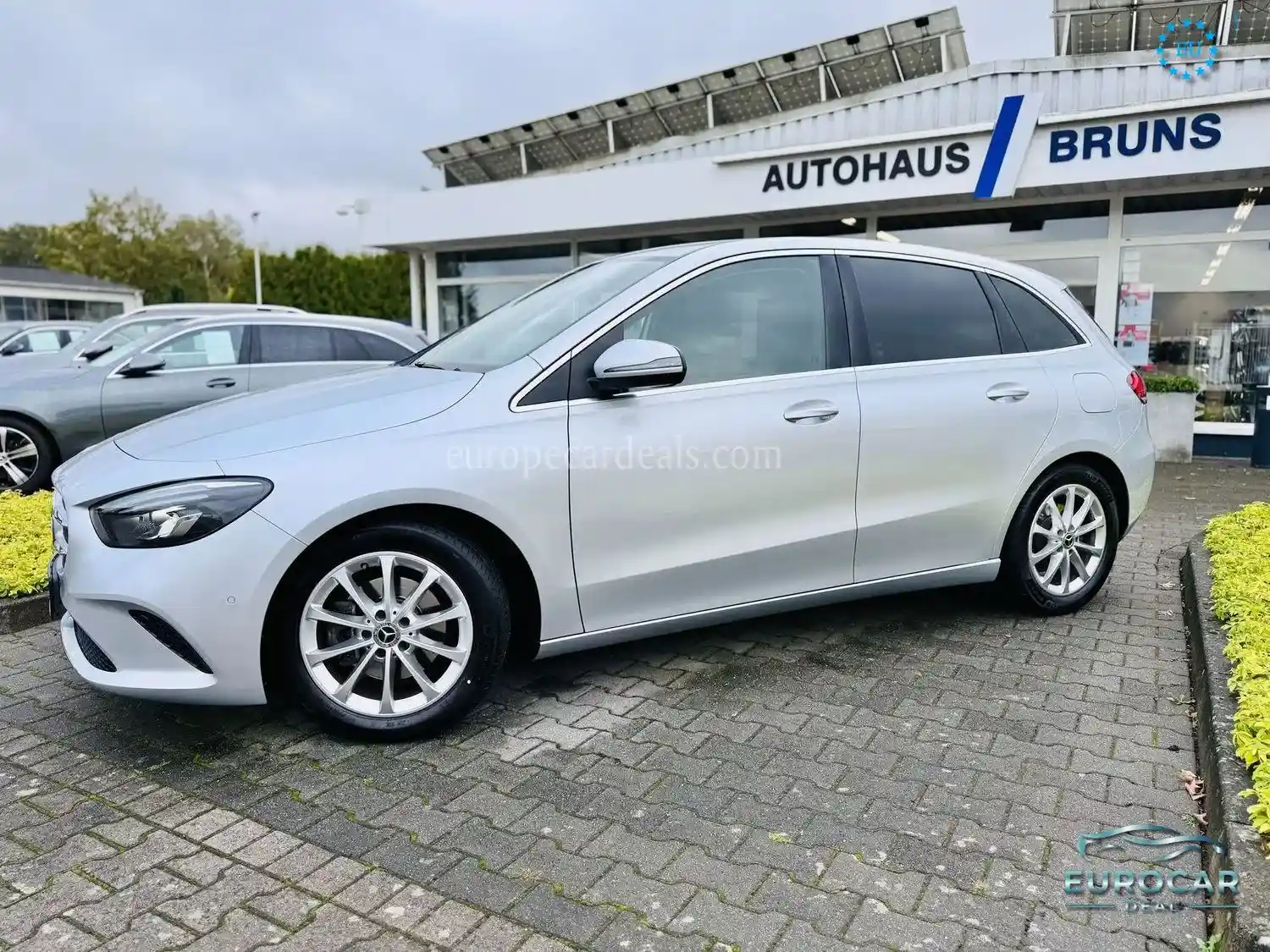 Mercedes-Benz B 200