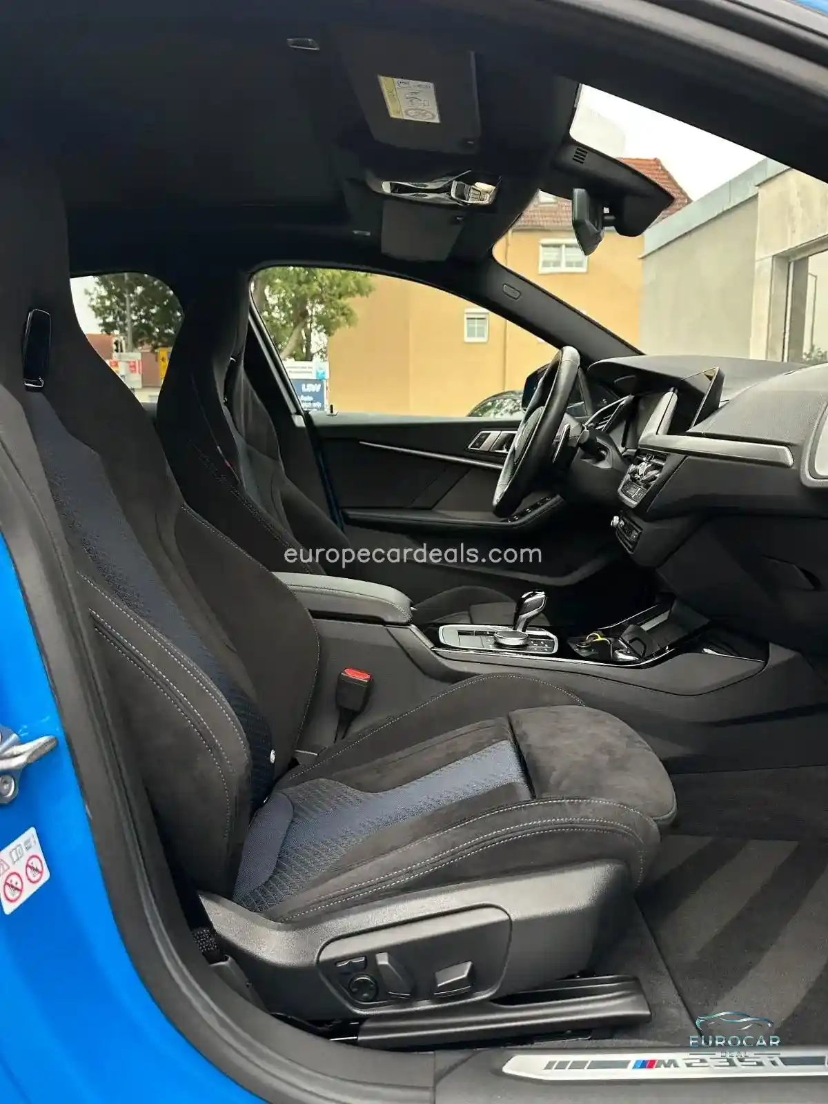 BMW M235