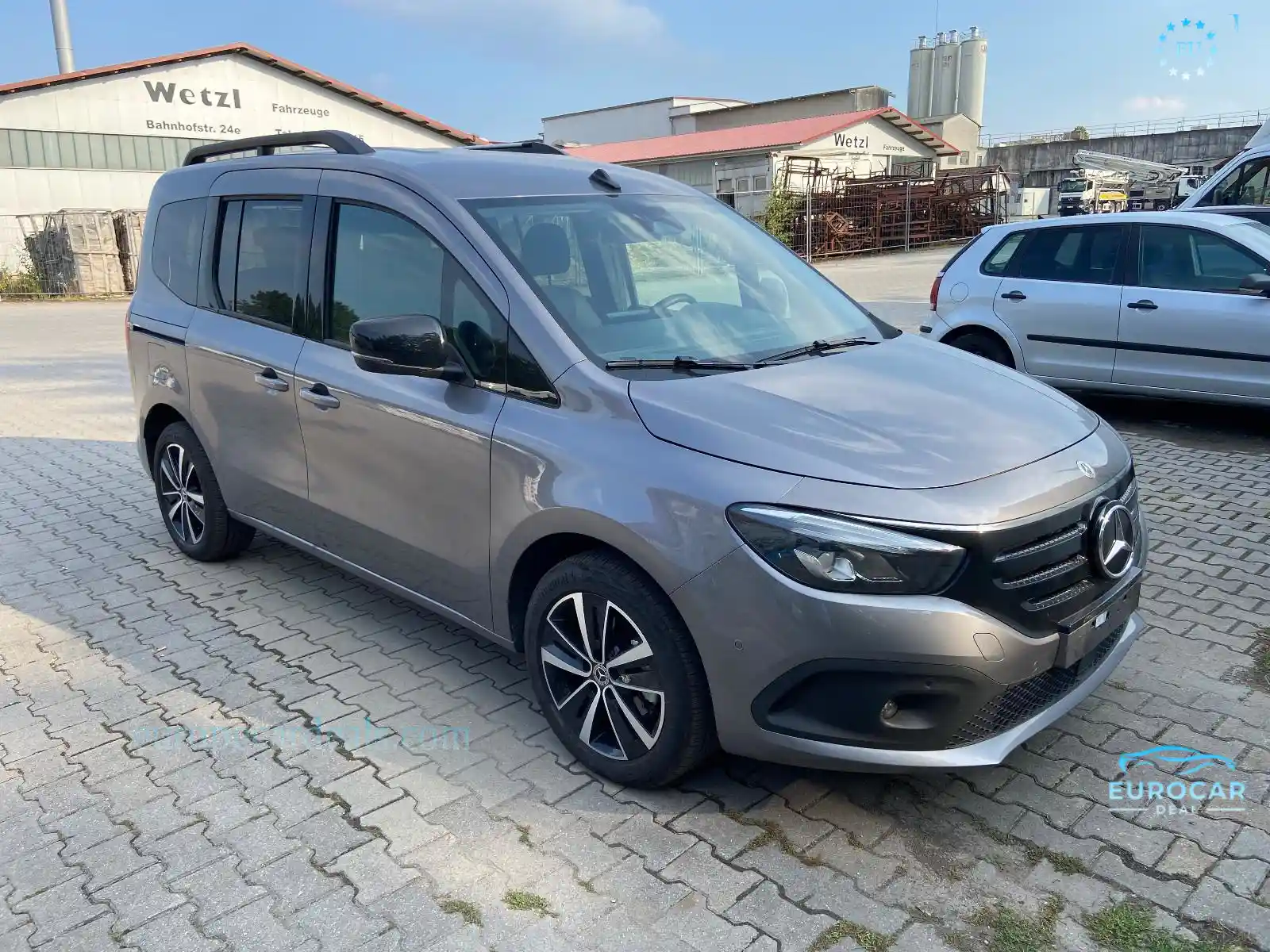 Mercedes-Benz EQT