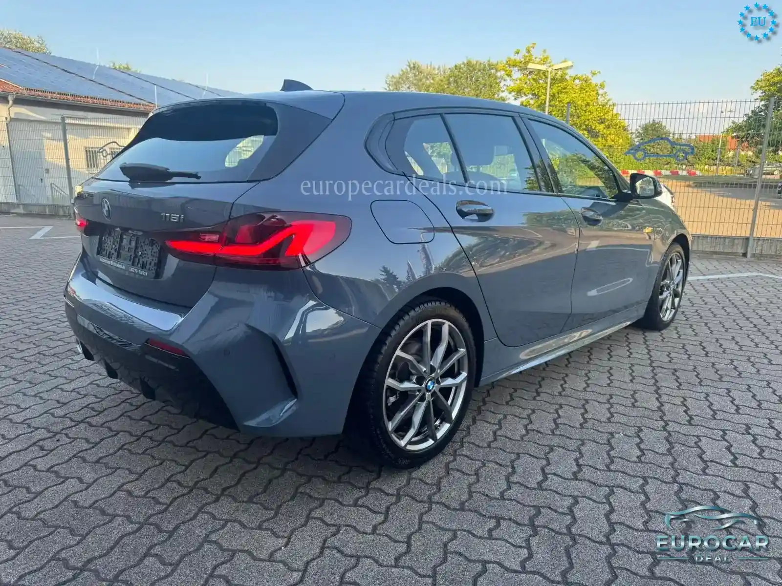 BMW 118