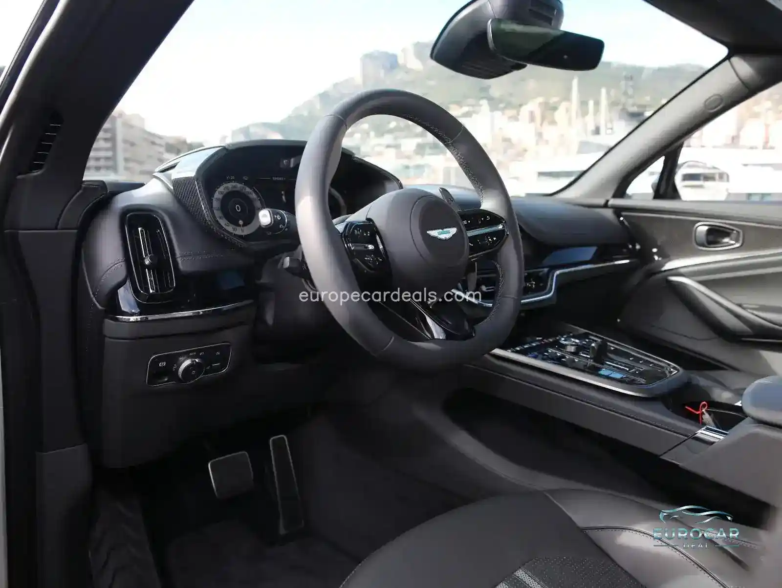 Aston Martin DBX