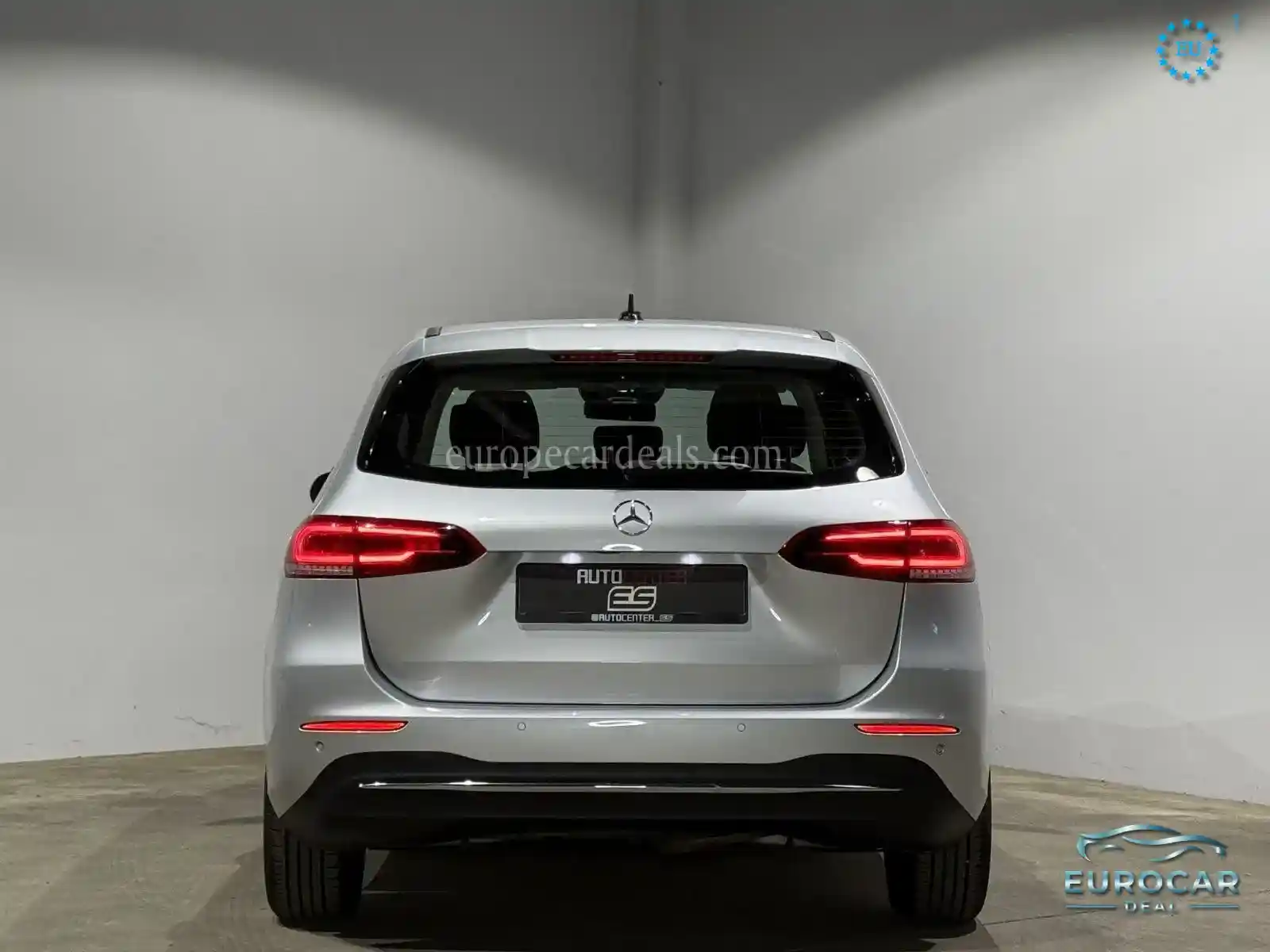Mercedes-Benz B 220