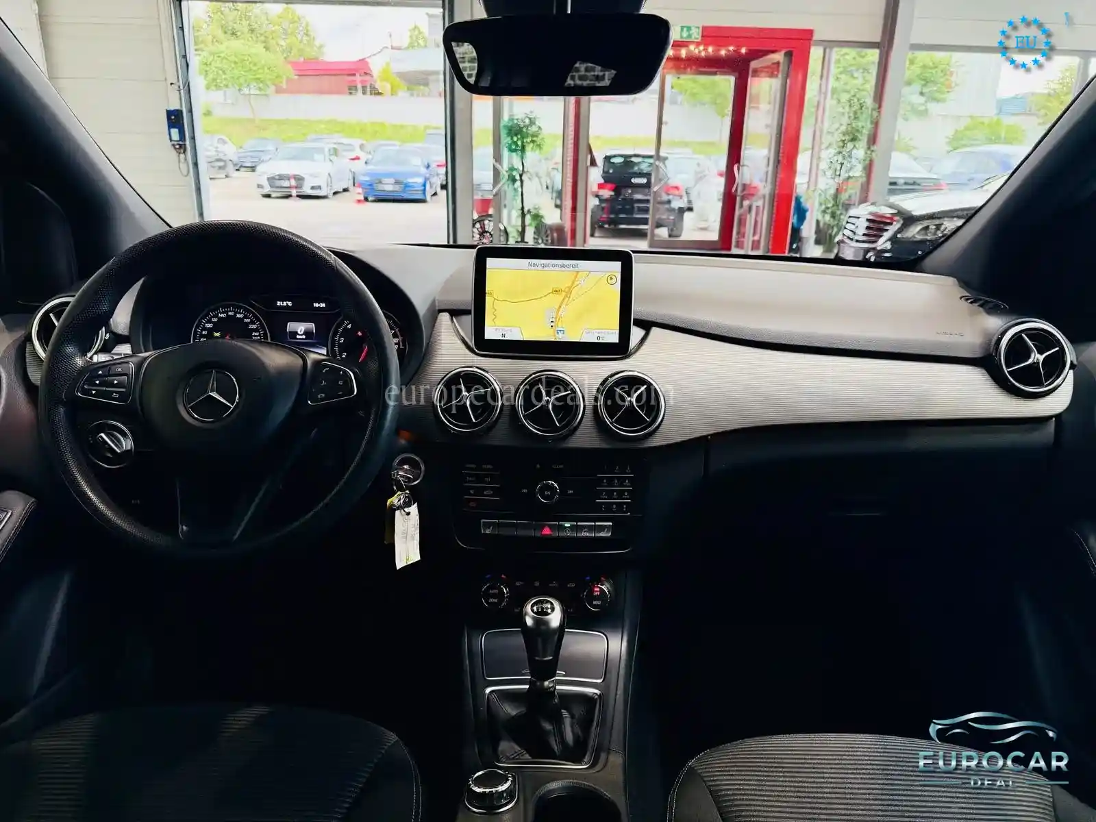Mercedes-Benz B 200