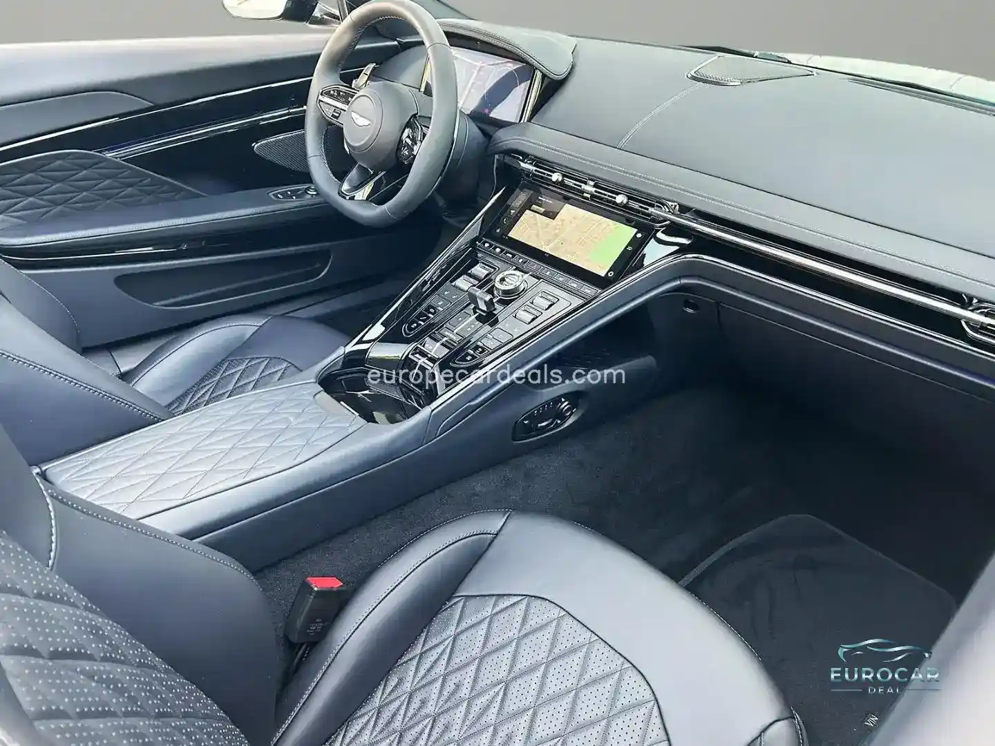 Aston Martin DB12