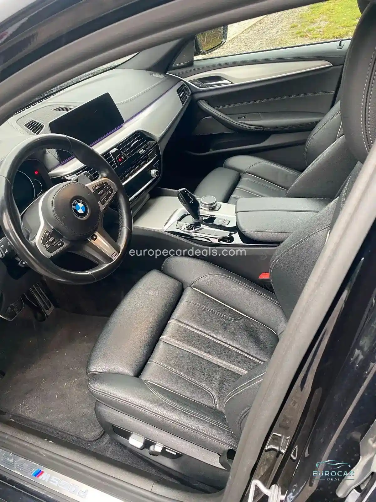 BMW M550