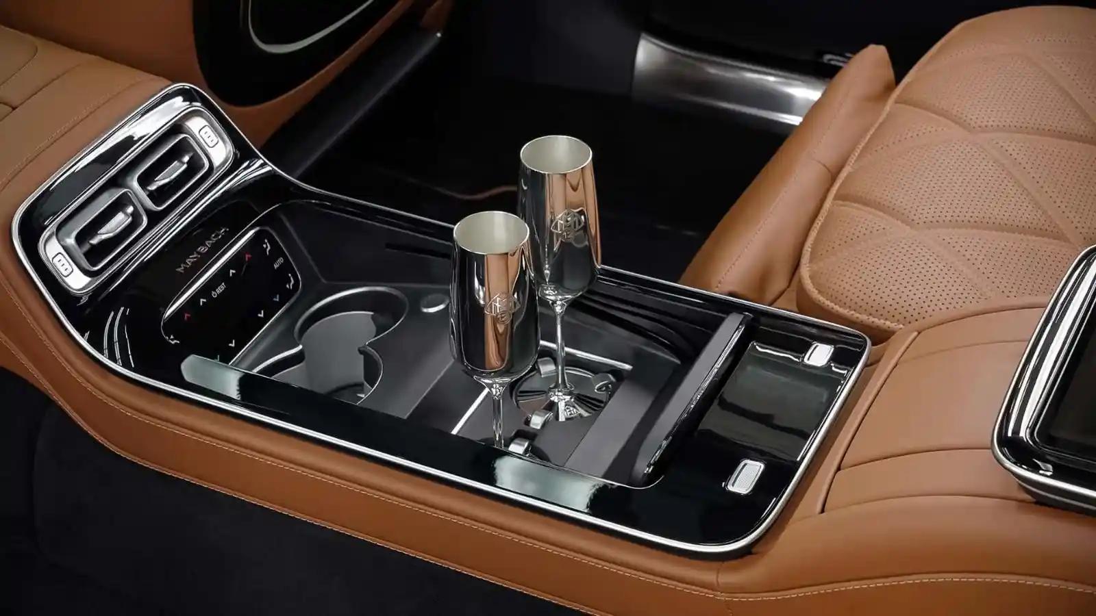Mercedes-Benz S 680