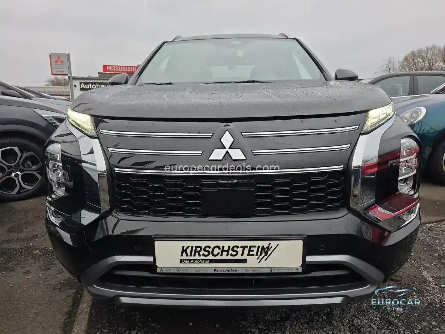 Mitsubishi Plug-in Hybrid Outlander
