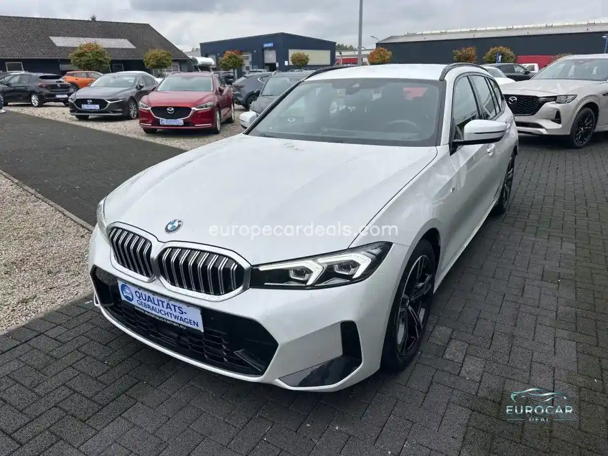 BMW 330