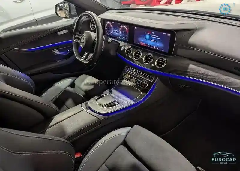 Mercedes-Benz E 300