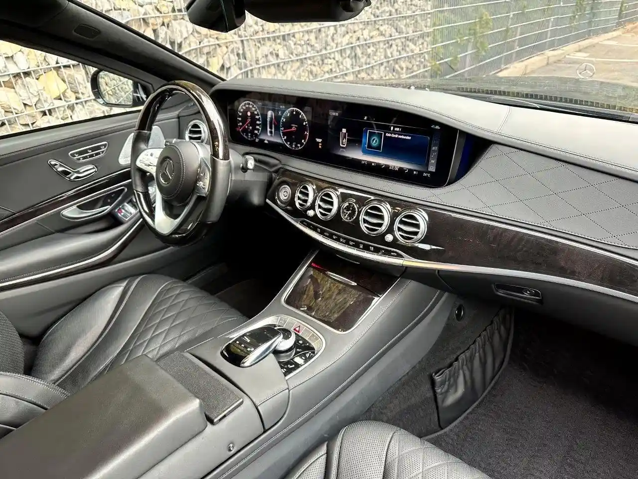 Mercedes-Benz S 600