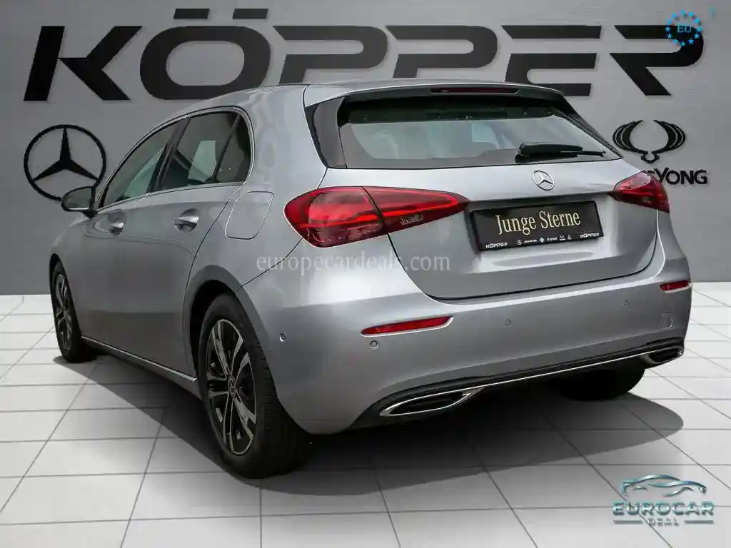 Mercedes-Benz A 180