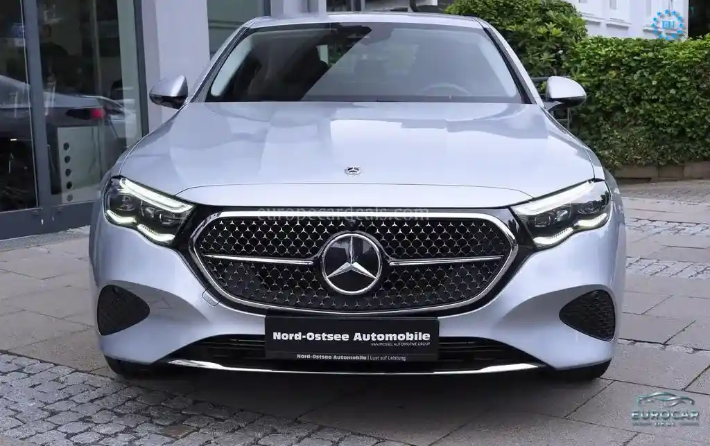Mercedes-Benz E 300