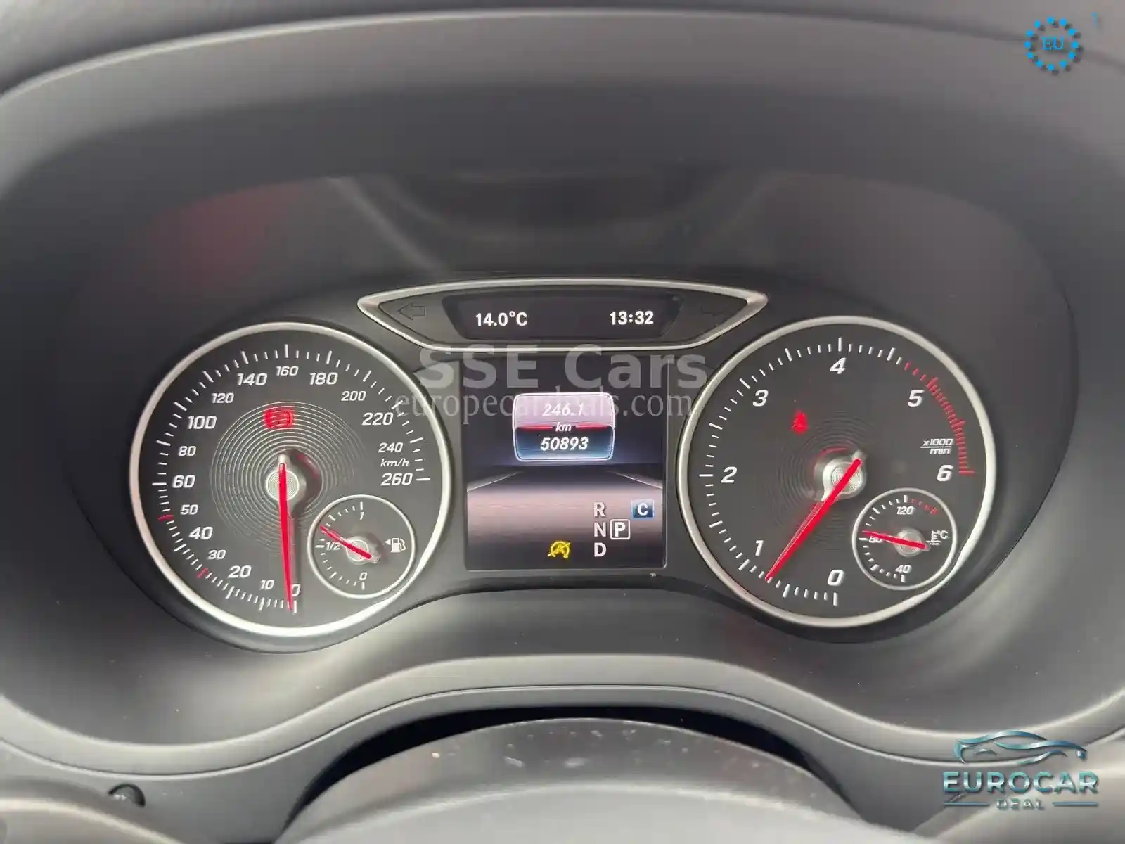 Mercedes-Benz B 200
