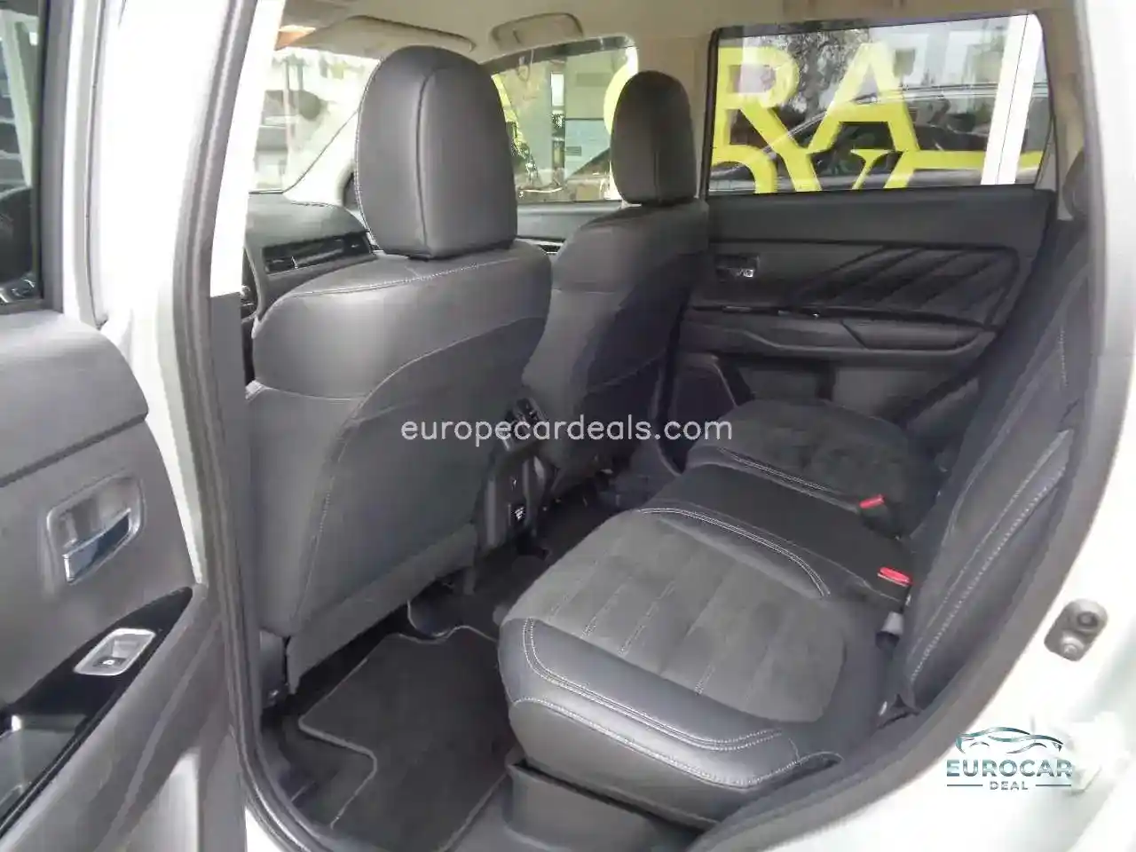 Mitsubishi Plug-in Hybrid Outlander