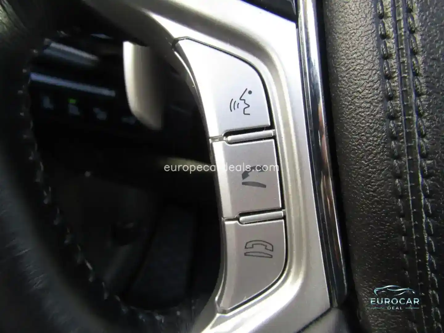 Mitsubishi Plug-in Hybrid Outlander