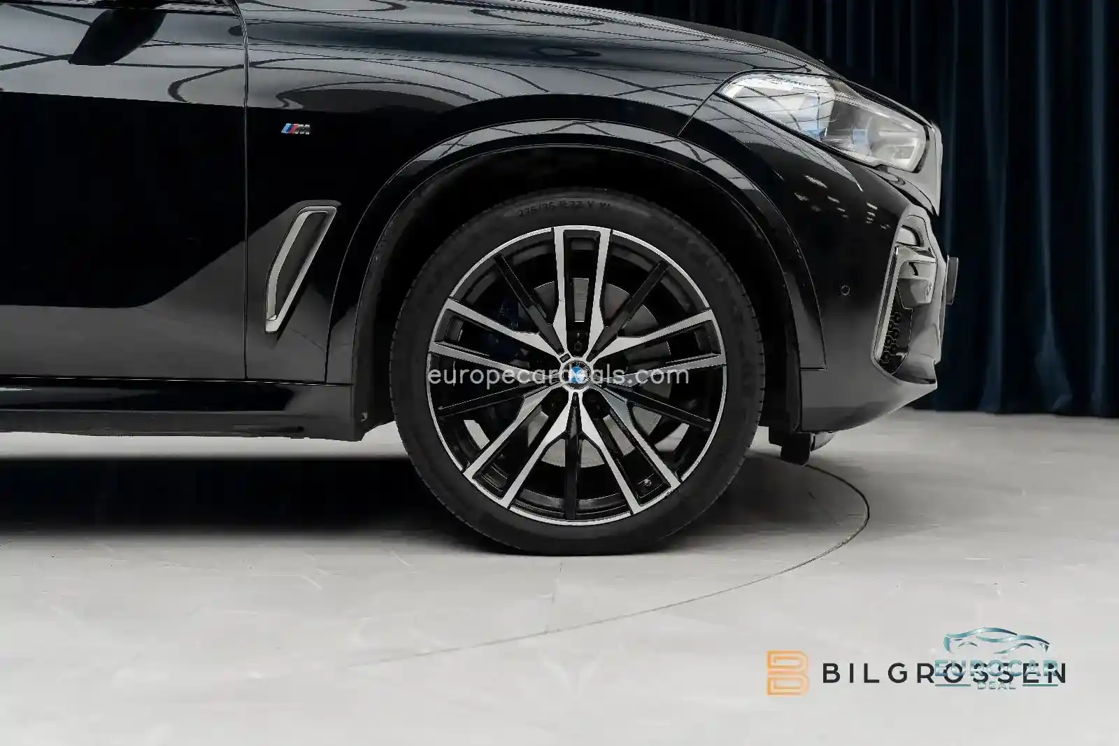BMW X5 M50