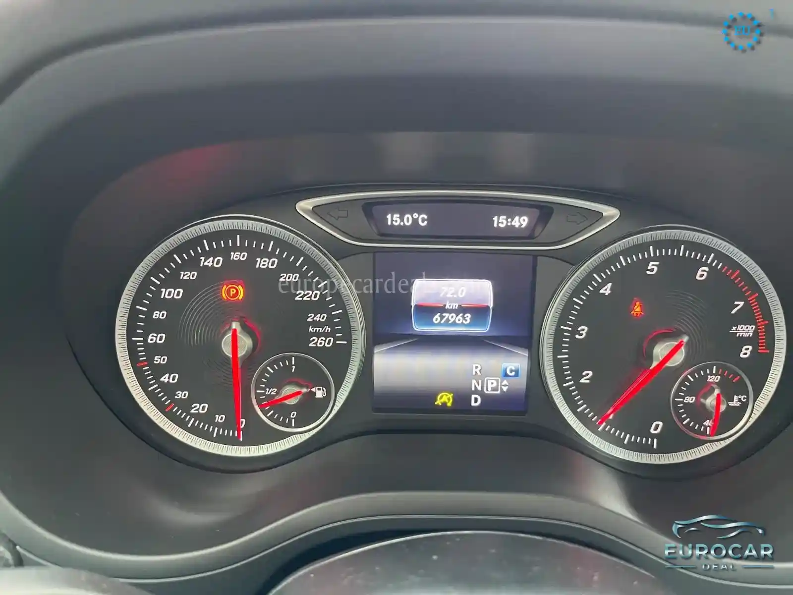 Mercedes-Benz B 200