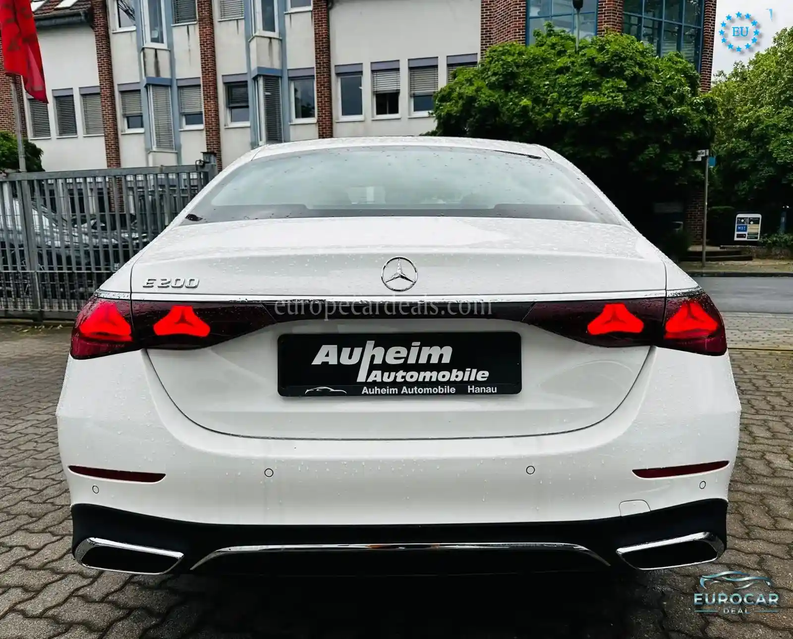 Mercedes-Benz E 200