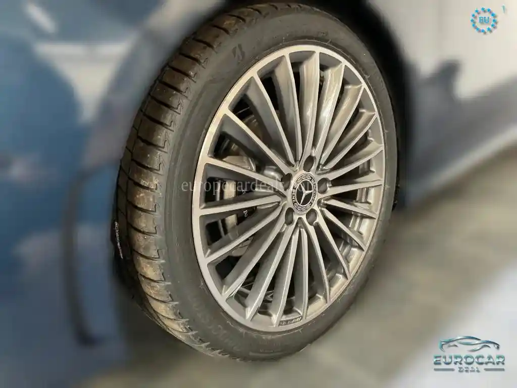 Mercedes-Benz B 200