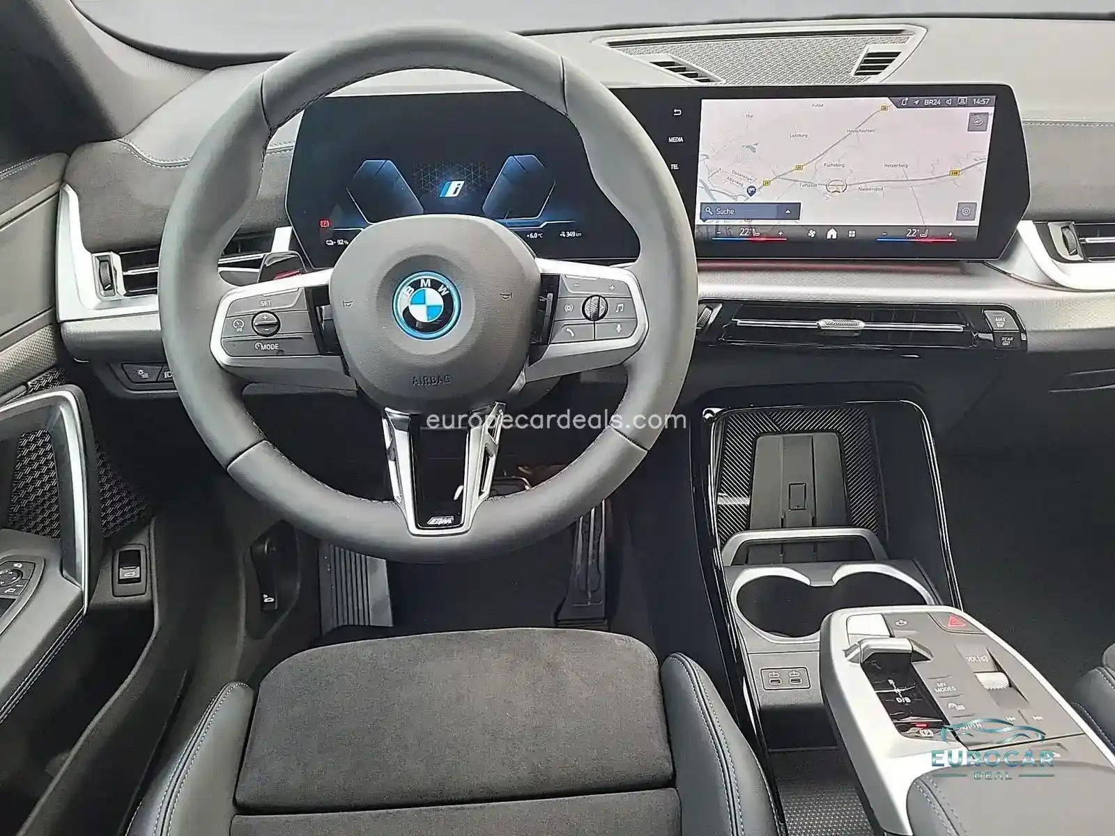 BMW iX1