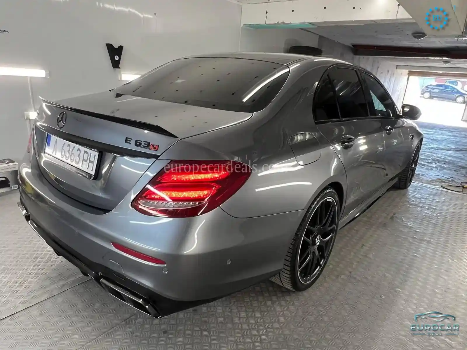 Mercedes-Benz E 63 AMG