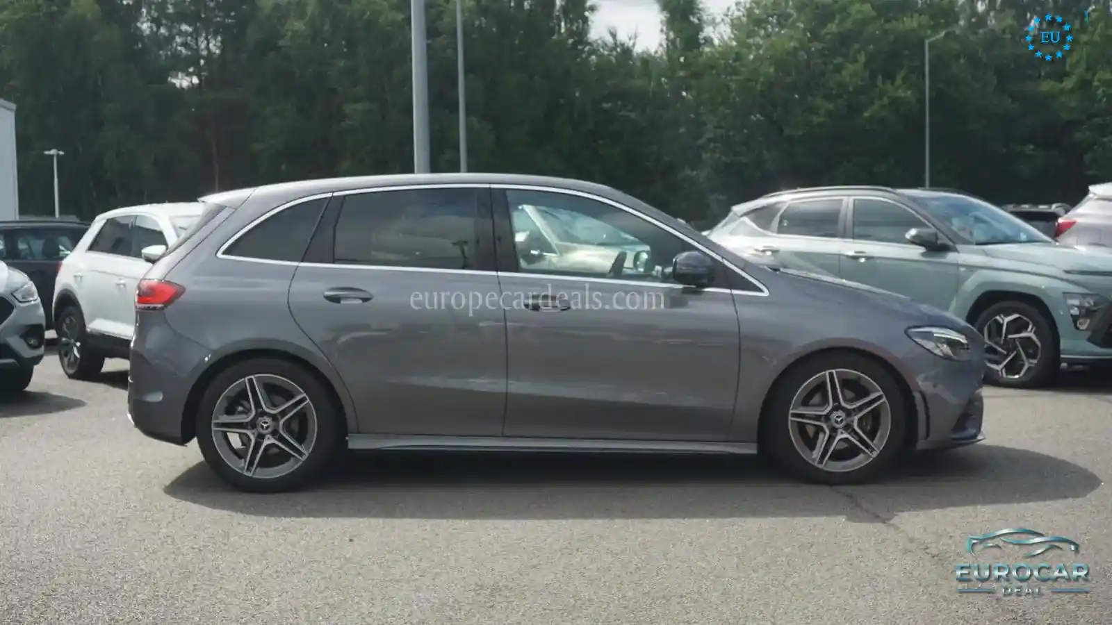 Mercedes-Benz B 200