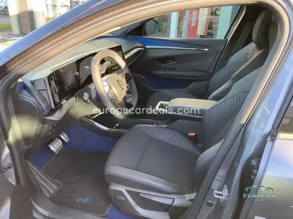 Renault Scenic E-TECH