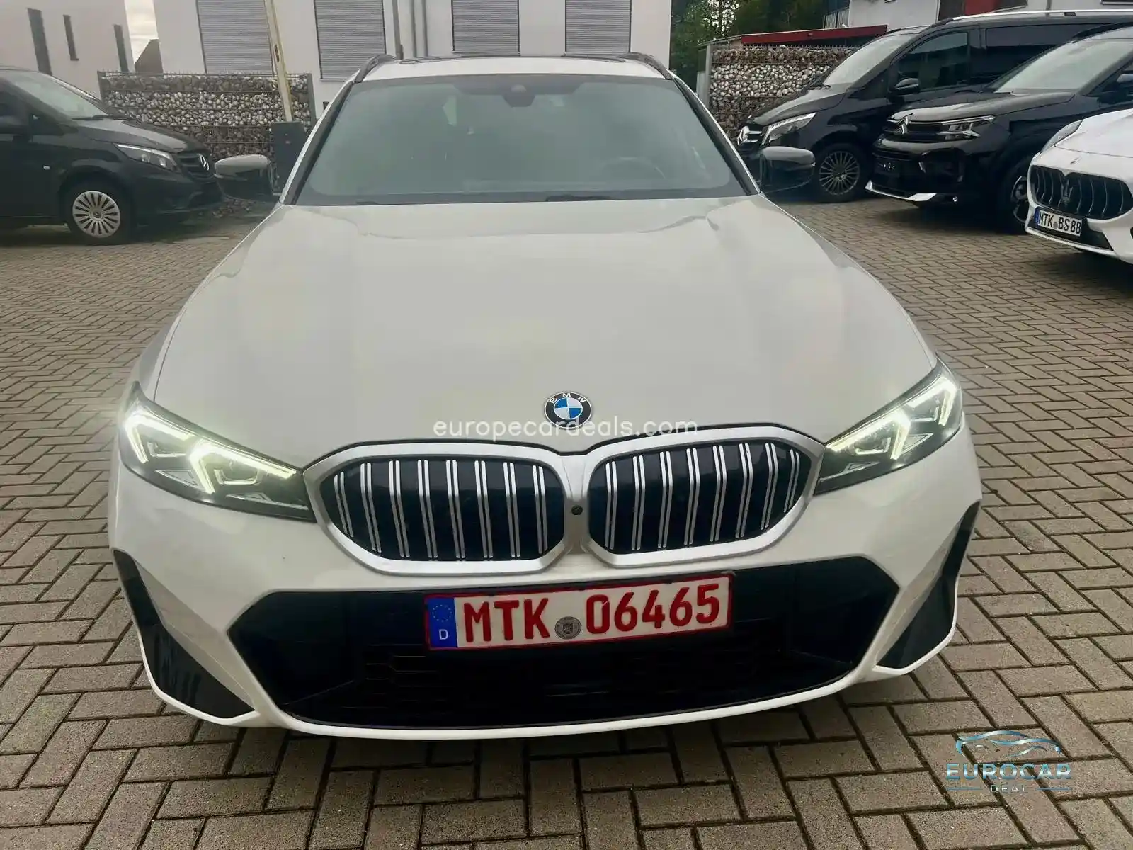 BMW 320
