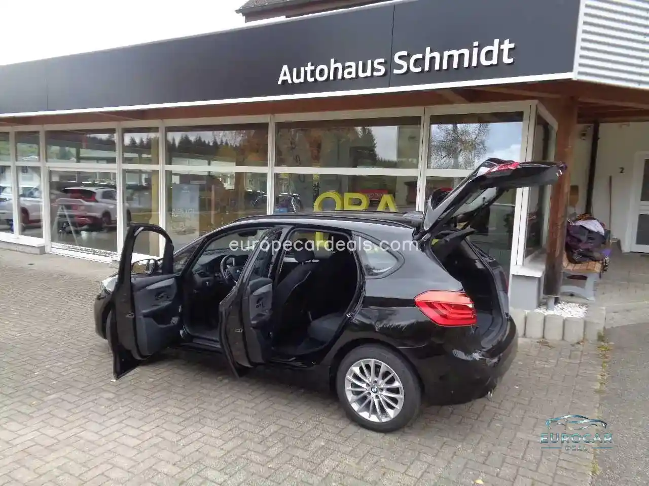 BMW 218