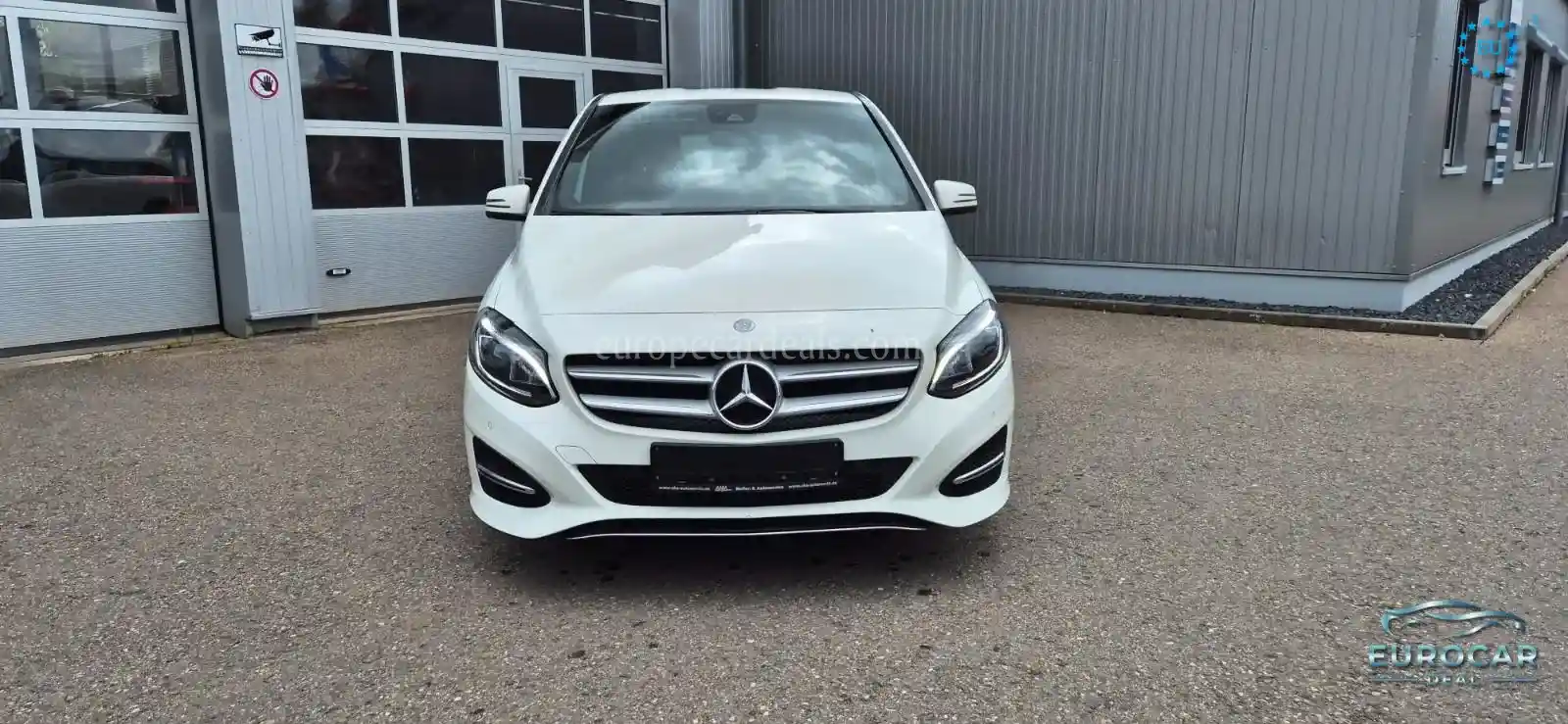 Mercedes-Benz B 200