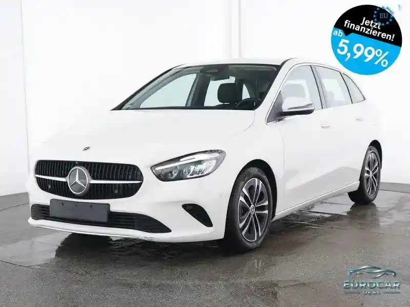 Mercedes-Benz B 180