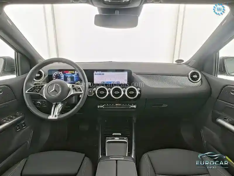 Mercedes-Benz B 250