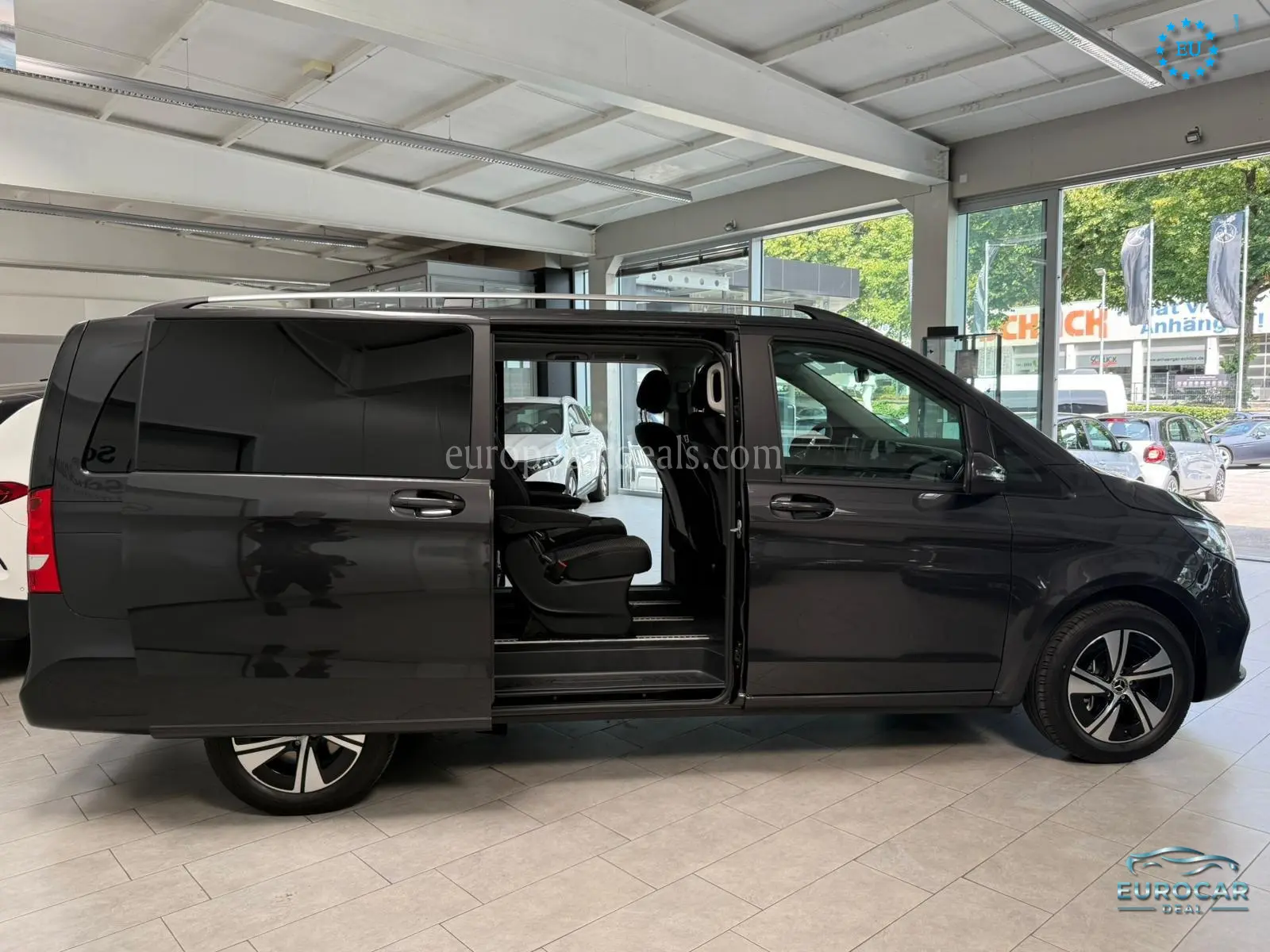 Mercedes-Benz V 220