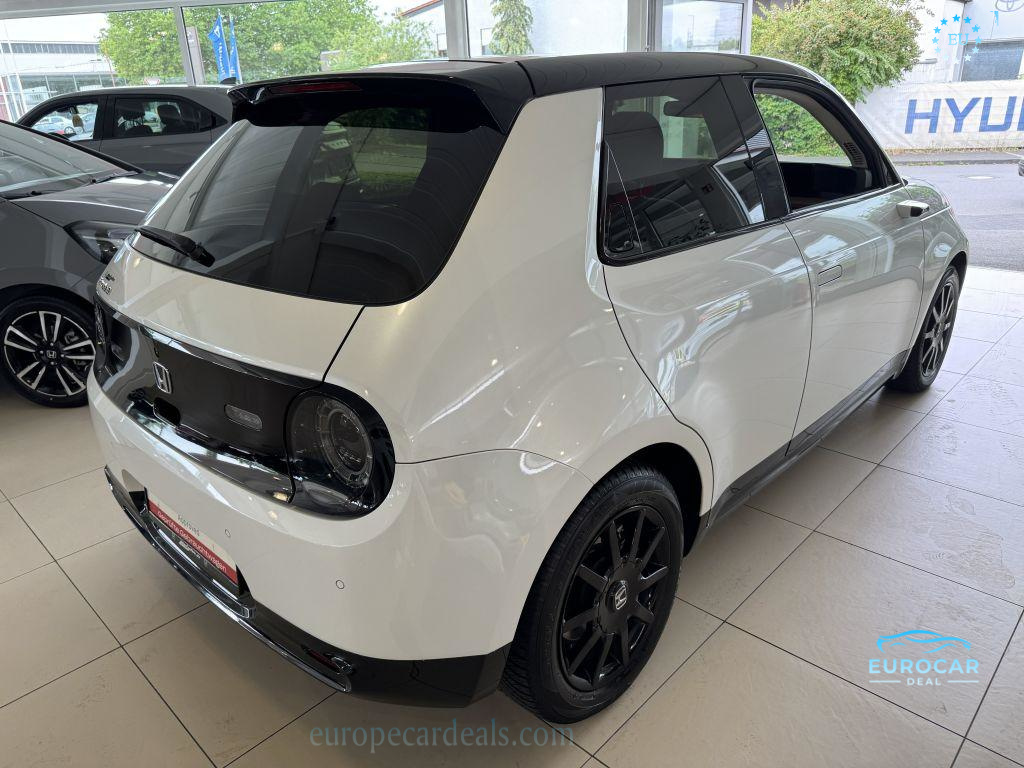 Honda e