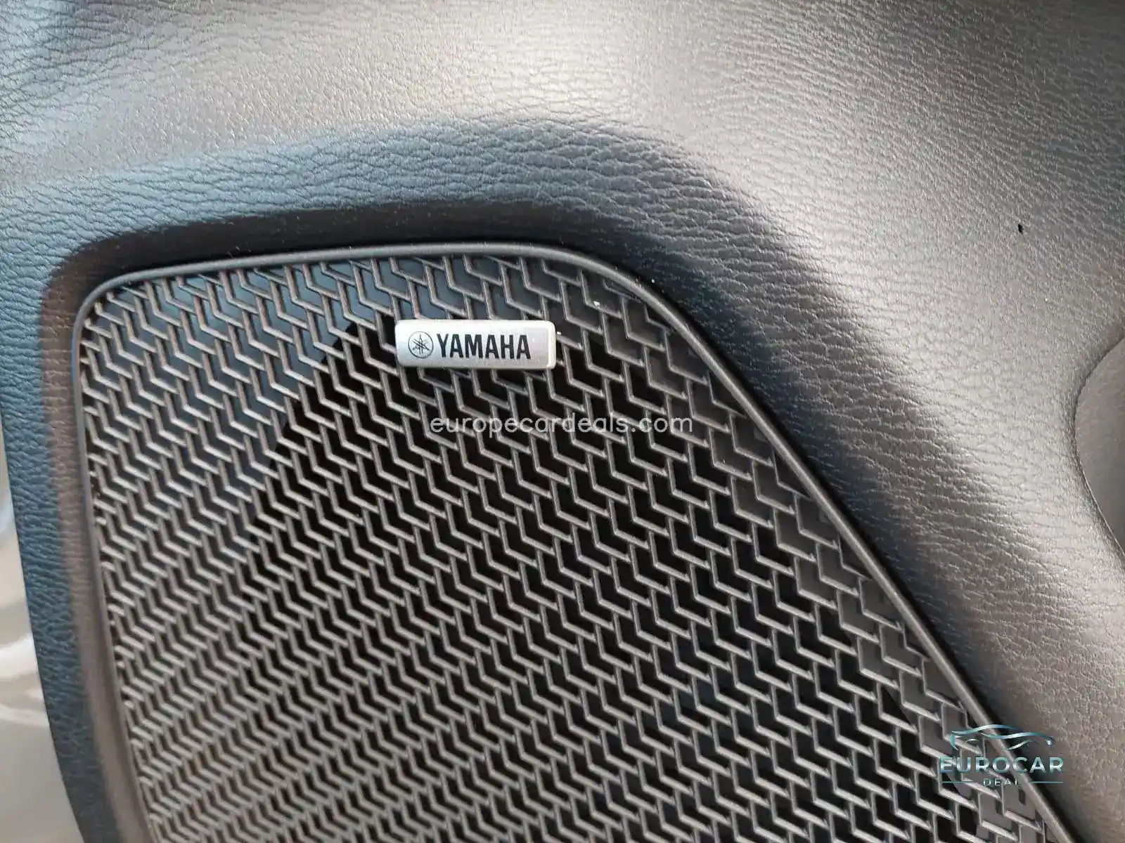 Mitsubishi Plug-in Hybrid Outlander