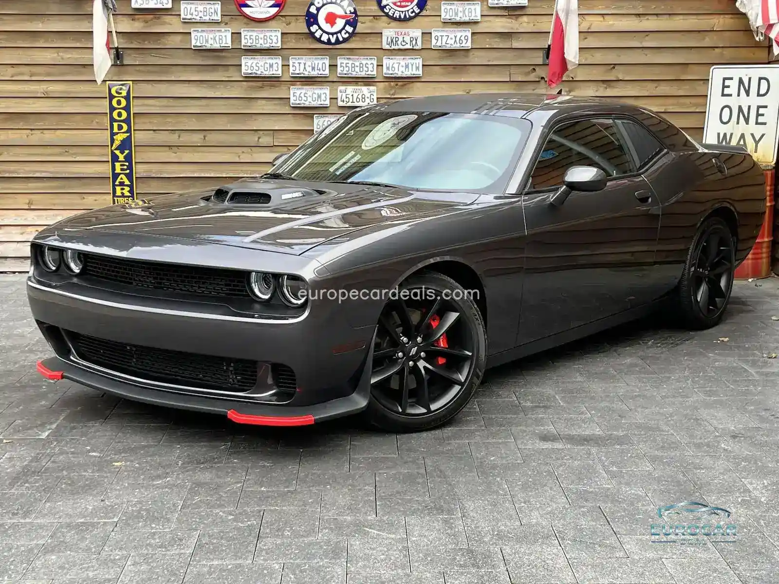 Dodge Challenger