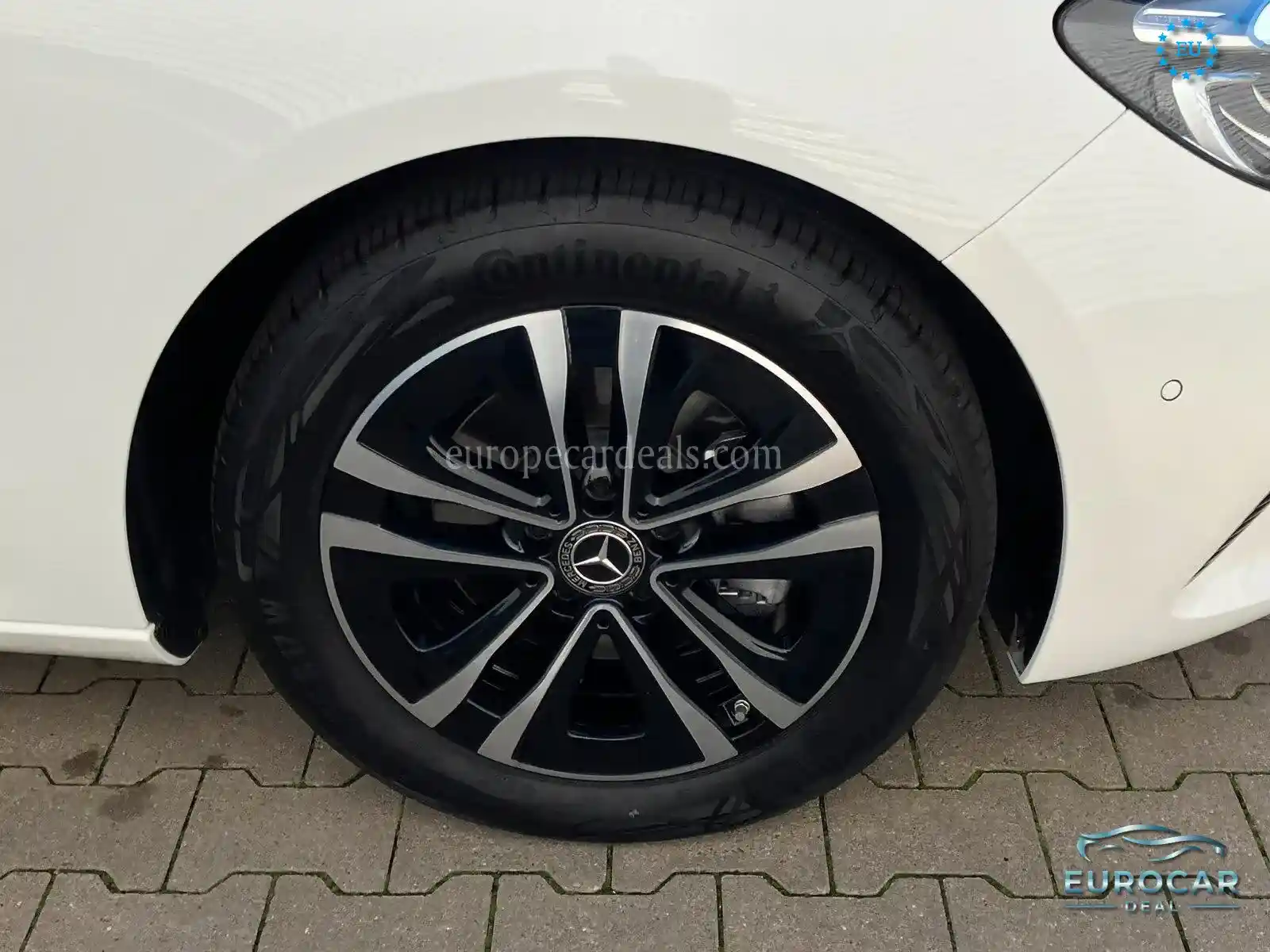 Mercedes-Benz B 200
