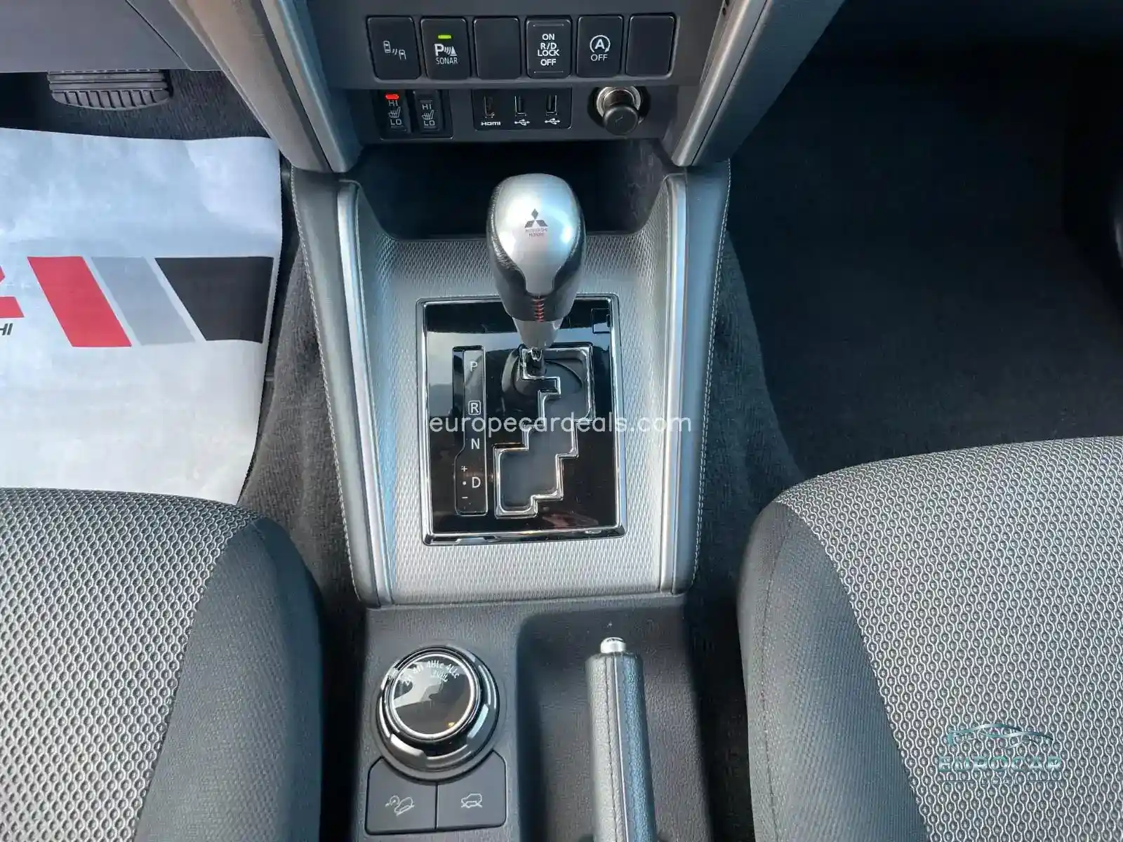 Mitsubishi L200